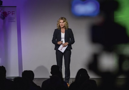 Ilka Piechowiak bei ihrem Auftritt bei Kopfkino 2015 am 2. Juli 2015 in Ingolstadt